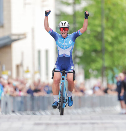 Bond Brings it Home as Barnes Breaks Away to Glory